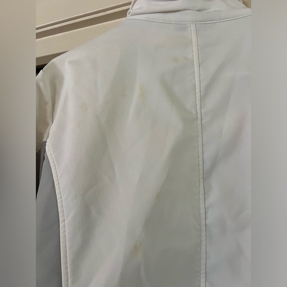 Under armour jacket - Picture 2 of 5